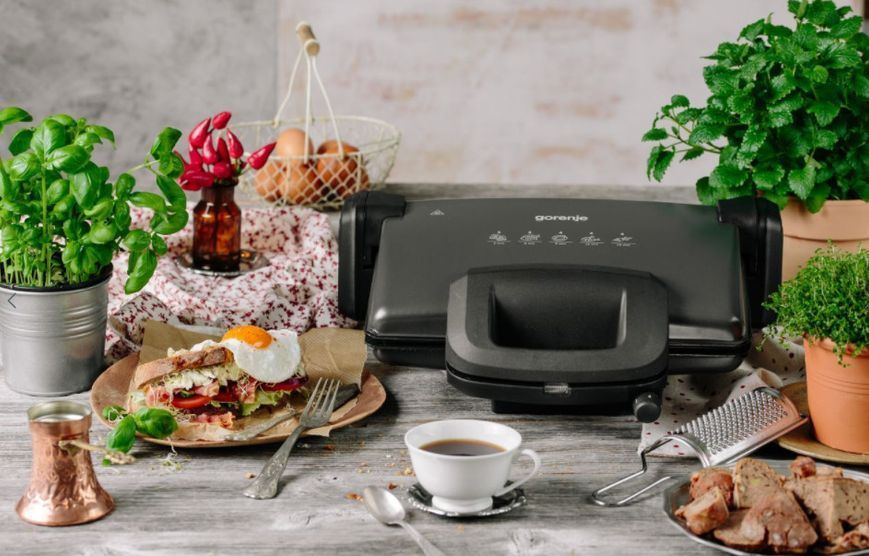 Гриль Gorenje прижимний, 1800Вт, темп. режимів-4, з`ємні пластини, розкриття на 180градусів, метал, графіт (KR1800SDP) 306172 фото