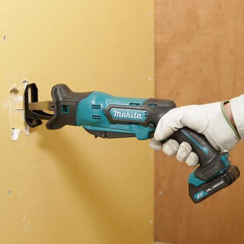 Пилка шабельна акумуляторна Makita JR103DWYE, CXT 10.8В, Акб 1.5Аг, пропил 50мм, хід 13мм, 1.3кг (JR103DWYE) 360254 фото