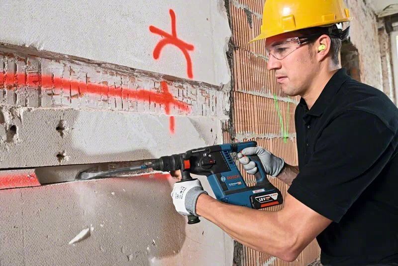 Перфоратор Bosch GBH 18V-26, акум., 18В, SDS+, 2.6Дж, 980 об/хв, 3.5кг (0.615.990.M3N) 360156 фото