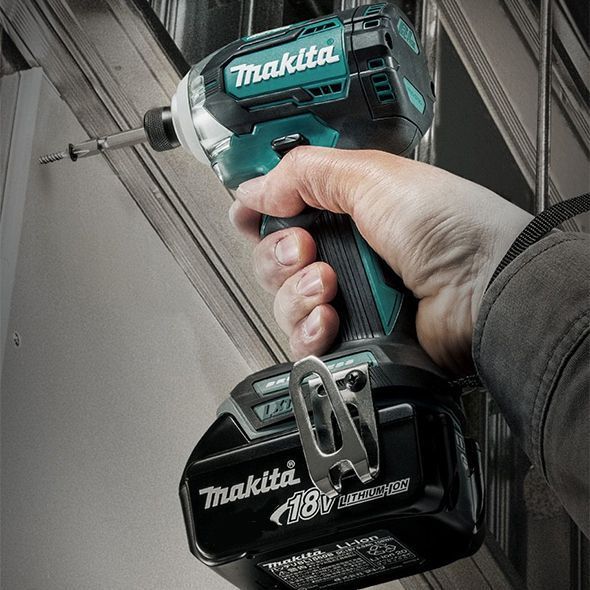 Гвинтоверт ударний Makita DTD170RTJ, LXT 18В, АКБ 2х5Аг, 3600об/хв, 175Нм, кейс, 1.5кг (DTD170RTJ) 309030 фото