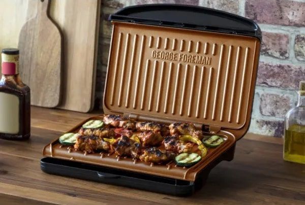 Гриль George Foreman притискний Fit Grill Copper Medium, 1630Вт, темп. режимів-1, пластик, чорний (25811-56) 360509 фото