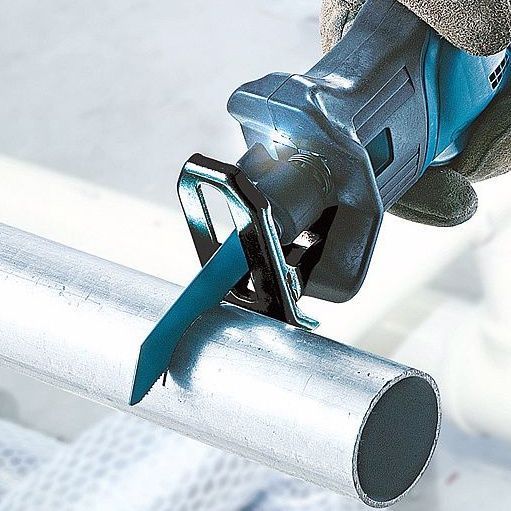 Пила шабельна акумуляторна Makita DJR183Z, LXT 18В, пропил 50мм, хід 13мм,1.6кг, без АКБ та ЗП (DJR183Z) 360245 фото