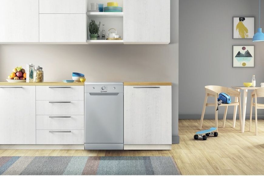 Посудомийна машина Indesit, 10компл., A+, 45см, сріблястий (DSCFE1B10SRU) 372848 фото