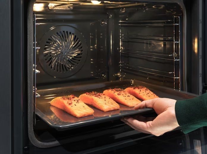 Духова шафа Electrolux електрична, 70л, А+, пара, дисплей, конвекція, ф-ція пароварки, білий (EOB7S31V) 374581 фото